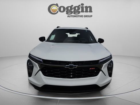 New 2026 Chevrolet Trax RS w/ Sunroof Package FWD image 8