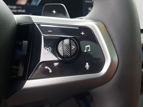 Used 2025 BMW X3 xDrive30i w/ Premium Package image 23