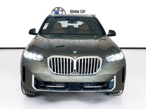 New 2026 BMW X5 sDrive40i w/ Premium Package RWD image 2