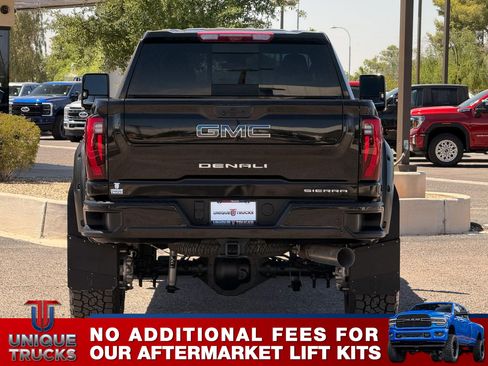 Used 2024 GMC Sierra 2500 Denali Ultimate w/ Max Trailering Package AWD/4WD image 7
