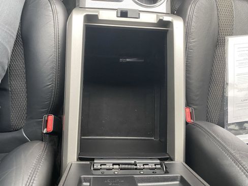 Used 2011 Ford F150 Raptor w/ Raptor Luxury Pkg image 14