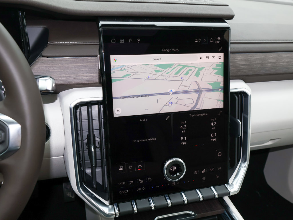 New 2027 GMC Acadia Denali w/ Denali Reserve Package FWD image 19