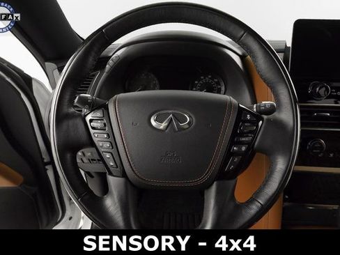 Used 2024 INFINITI QX80 Sensory image 29