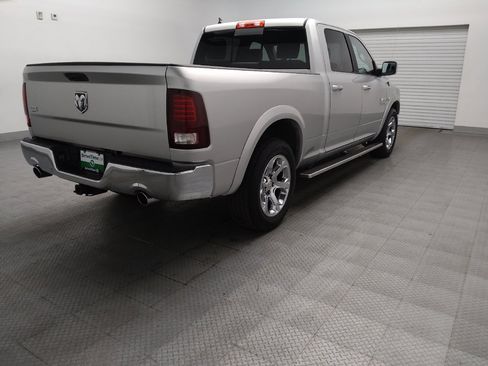 Used 2017 RAM 1500 Laramie RWD image 9