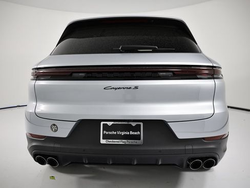 New 2026 Porsche Cayenne S AWD/4WD image 6