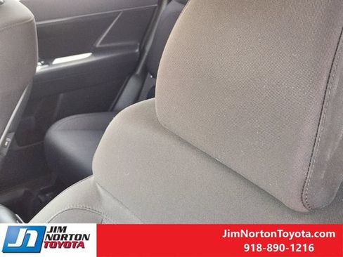 Used 2024 Hyundai Santa Fe SE AWD/4WD image 15