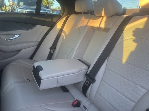 Used 2015 Mercedes-Benz C 400 4MATIC image 29