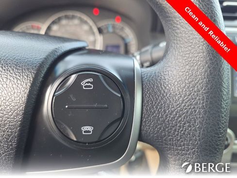 Used 2013 Toyota Camry LE image 23