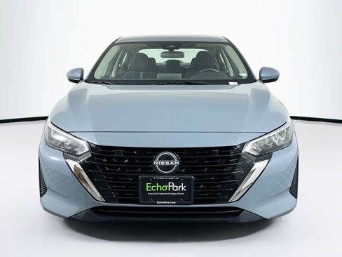 Used 2024 Nissan Sentra SV w/ All-Weather Package FWD image 2