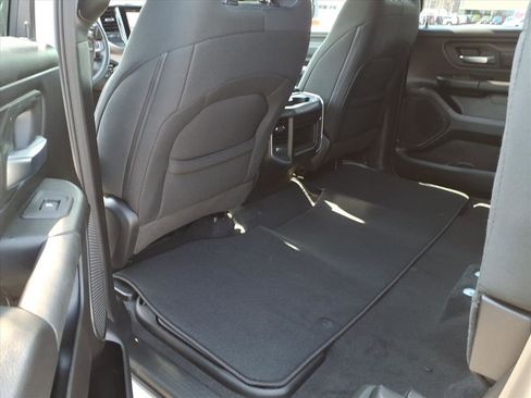 New 2026 RAM 1500 Express image 33