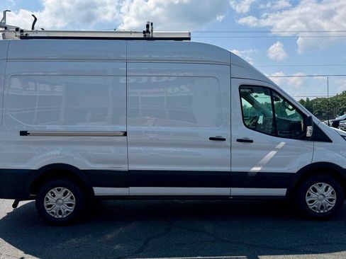 Used 2023 Ford Transit 250 148 High Roof w/ Exterior Upgrade Package RWD image 5