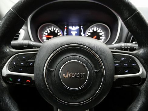 Used 2019 Jeep Compass Sport image 16