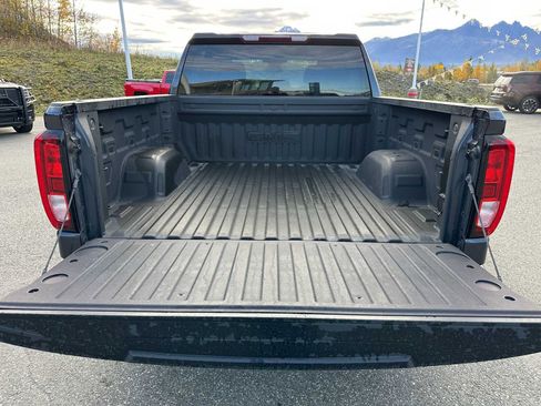 Used 2024 GMC Sierra 1500 Elevation image 14