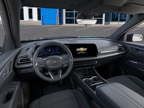 New 2026 Chevrolet Traverse LT FWD image 16