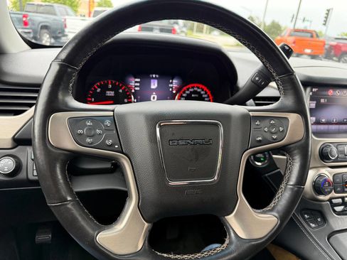 Used 2015 GMC Yukon XL Denali w/ Open Road Package AWD/4WD image 12
