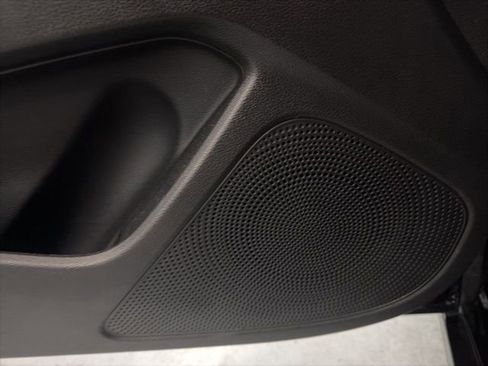 Used 2023 Genesis G70 2.0T RWD image 17