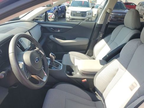 Certified 2025 Subaru Outback Premium w/ Popular Package #1A AWD/4WD image 18