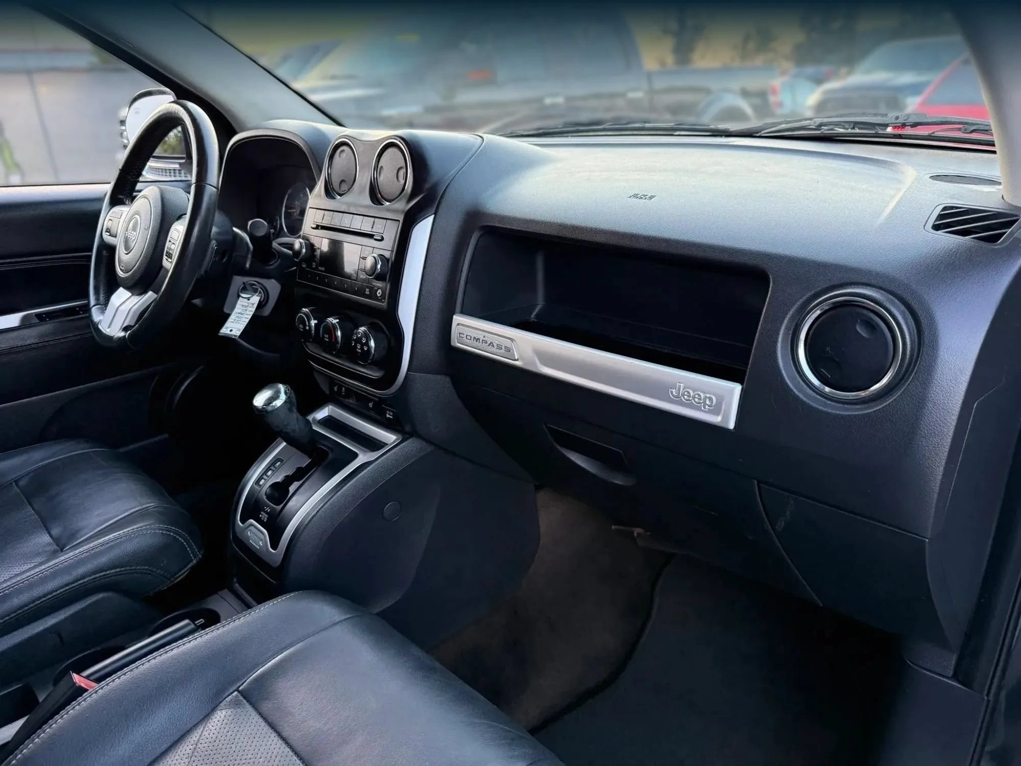 Used 2015 Jeep Compass High Altitude AWD/4WD image 19