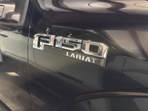 Used 2018 Ford F150 Lariat w/ Equipment Group 502A Luxury AWD/4WD image 5