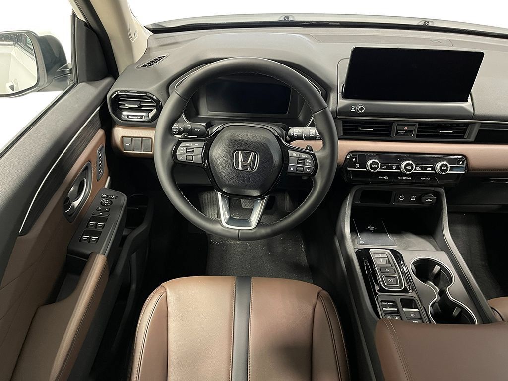 New 2026 Honda Pilot Touring image 26