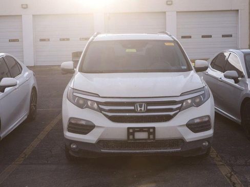 Used 2016 Honda Pilot Touring image 3