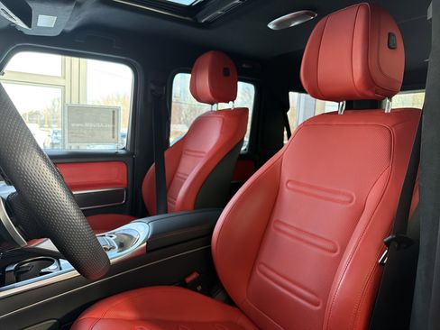 Used 2025 Mercedes-Benz G 550 G 550 image 6