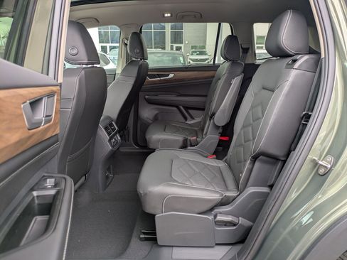 New 2026 Volkswagen Atlas SE AWD/4WD image 16