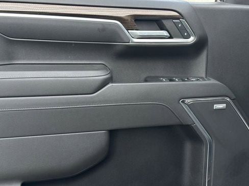 Used 2022 Chevrolet Silverado 1500 LT Trail Boss w/ LT Trail Boss Premium Package image 29