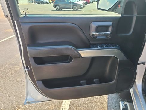Used 2018 Chevrolet Silverado 1500 LT w/ All Star Edition AWD/4WD image 19