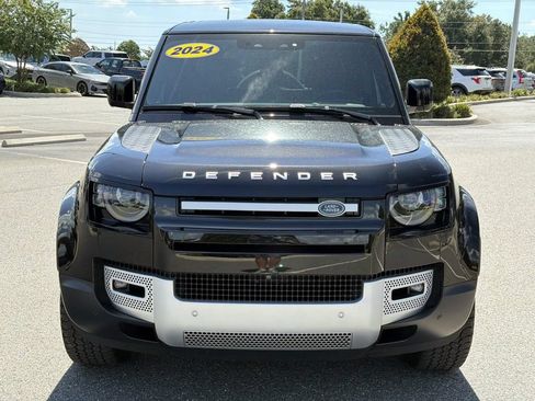 Used 2024 Land Rover Defender 110 SE AWD/4WD image 8