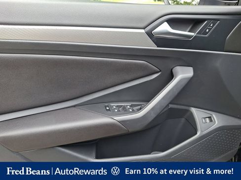Used 2019 Volkswagen Jetta S w/ Driver Assistance Package FWD image 20