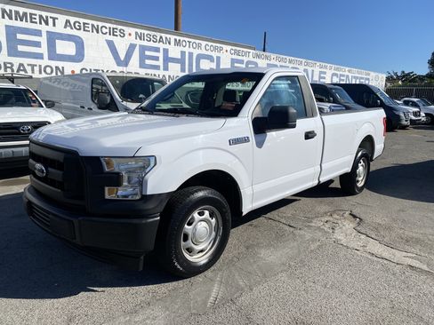 Used 2017 Ford F150 XL w/ Equipment Group 101A Mid RWD image 2