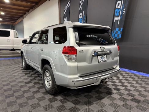 Used 2010 Toyota 4Runner Limited image 3