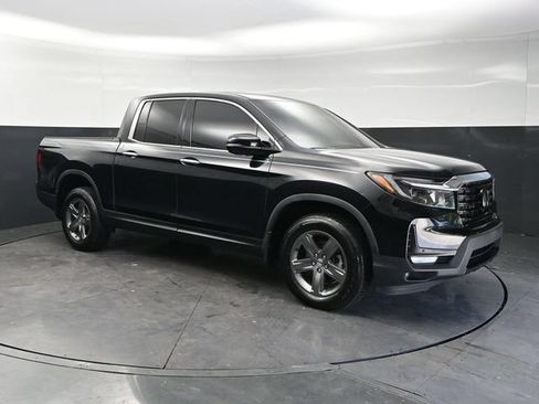 Used 2023 Honda Ridgeline RTL-E image 3