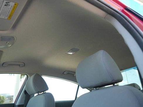 Used 2018 Hyundai Elantra SEL FWD image 26