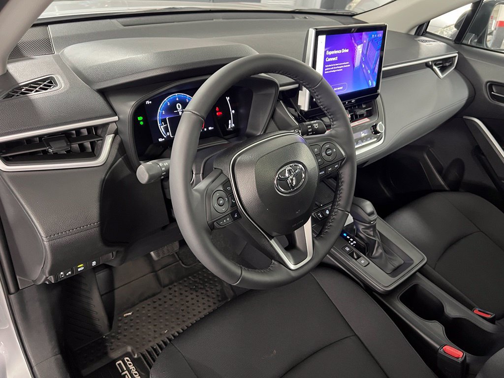 New 2026 Toyota Corolla Cross LE w/ Moonroof Package AWD/4WD image 9