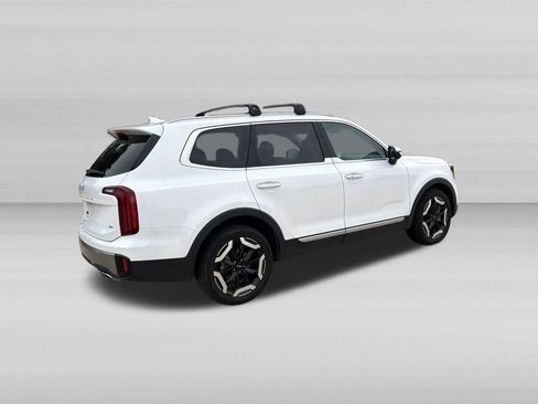 Used 2025 Kia Telluride S AWD/4WD image 3