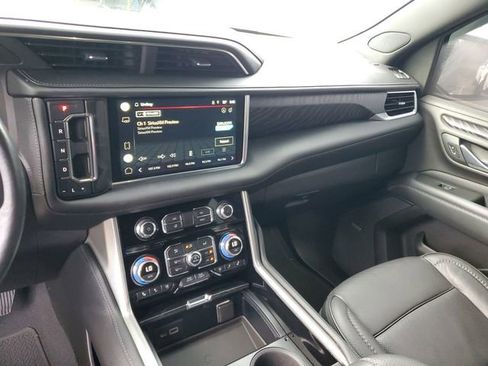 Used 2022 GMC Yukon Denali image 26