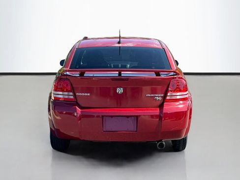 Used 2010 Dodge Avenger R/T FWD image 8