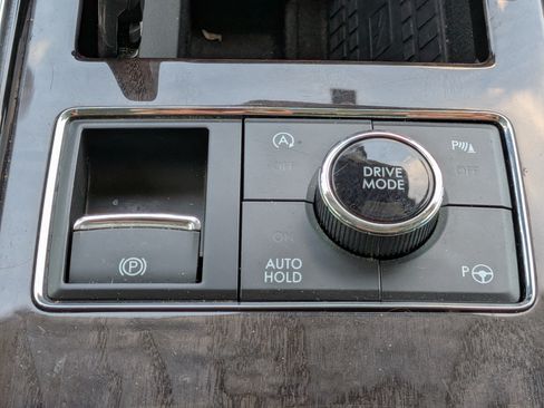 Used 2020 Lincoln Navigator L Reserve w/ Equipment Group 208A Reserve AWD/4WD image 22