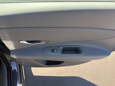 New 2026 Hyundai Elantra Sport w/ Cargo Package FWD image 17