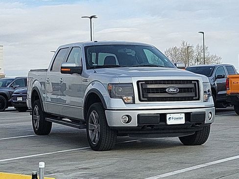 Used 2014 Ford F150 FX4 w/ Equipment Group 402A Luxury AWD/4WD image 2