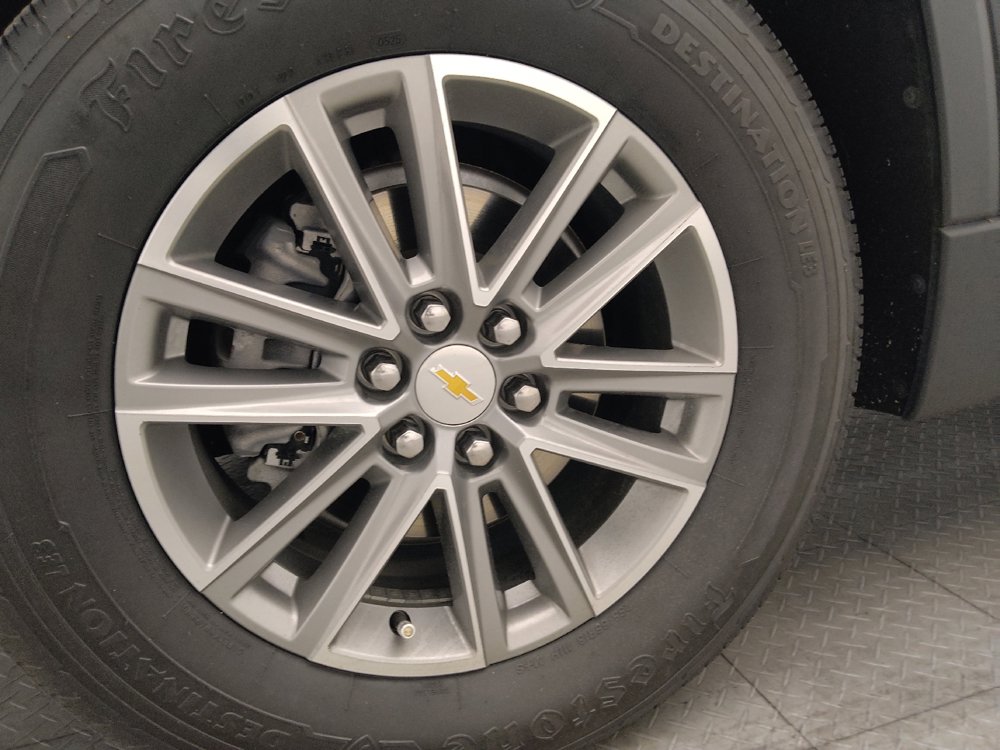 Used 2023 Chevrolet Traverse LT FWD image 31
