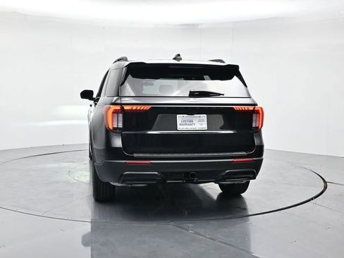 New 2026 Ford Explorer ST-Line RWD image 9