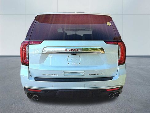 Used 2023 GMC Yukon XL Denali w/ Denali Reserve Package AWD/4WD image 4