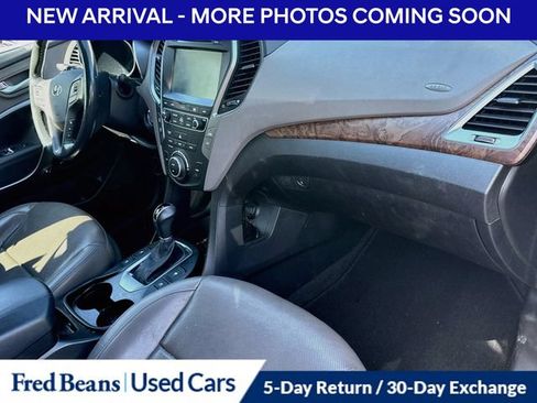 Used 2018 Hyundai Santa Fe Sport w/ 2.4L Tech Package 04 AWD/4WD image 8