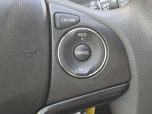 Used 2019 Honda HR-V LX image 23