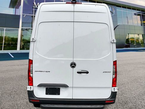 New 2025 Mercedes-Benz Sprinter 2500 image 4