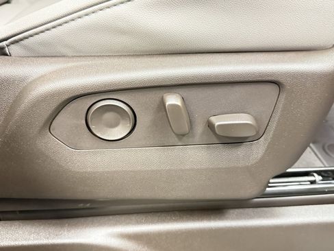 New 2026 GMC Yukon XL Elevation w/ LPO, Floor Liner Package image 16