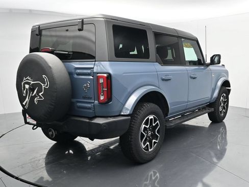 Used 2024 Ford Bronco Outer Banks AWD/4WD image 7